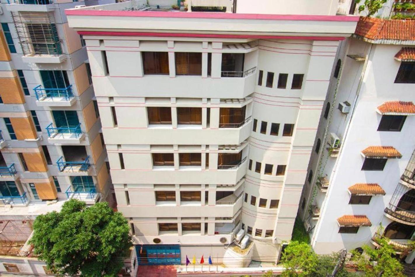Hotel Suite Palace Baridhara ธากา ภายนอก รูปภาพ