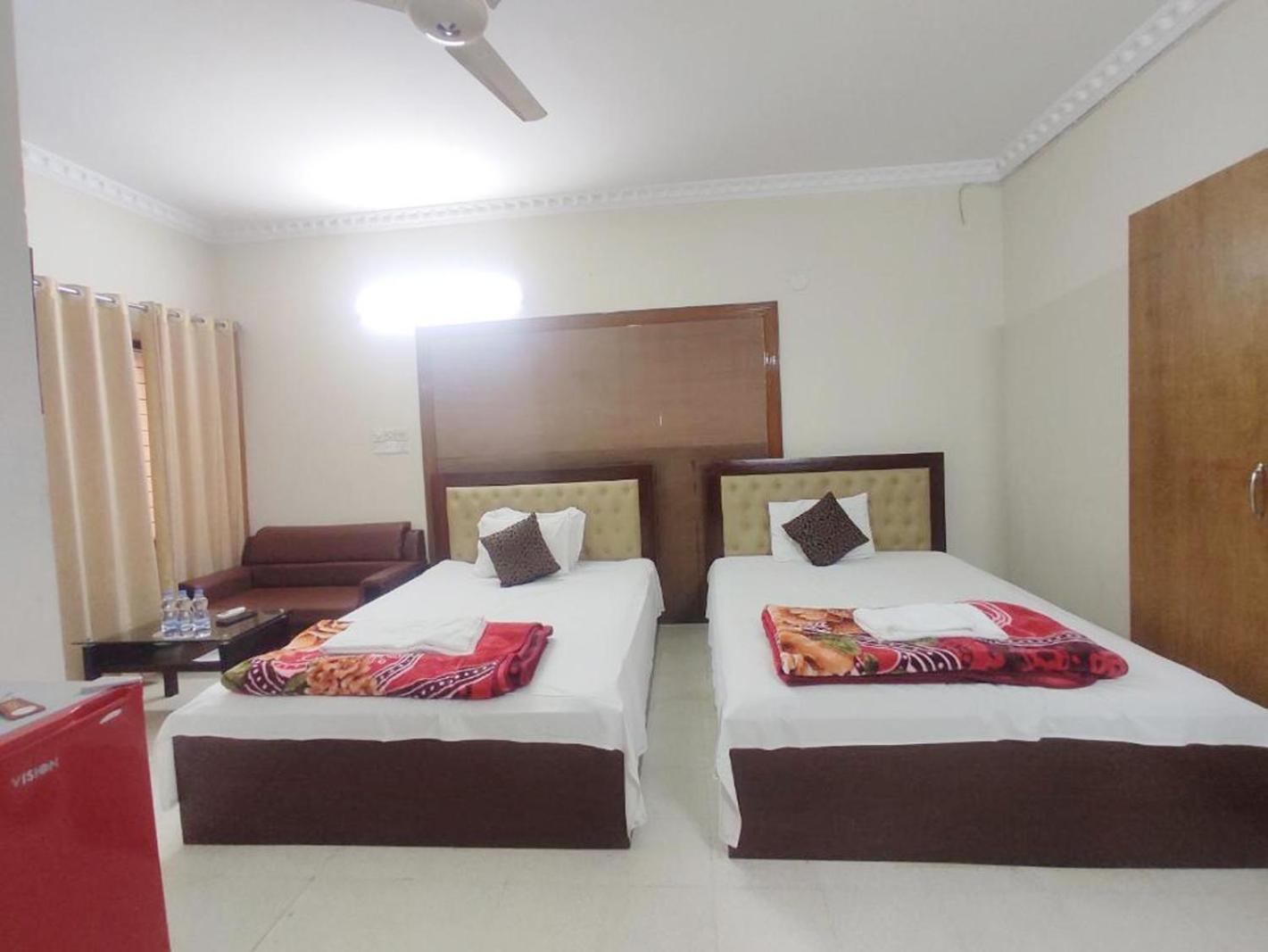 Hotel Suite Palace Baridhara ธากา ภายนอก รูปภาพ