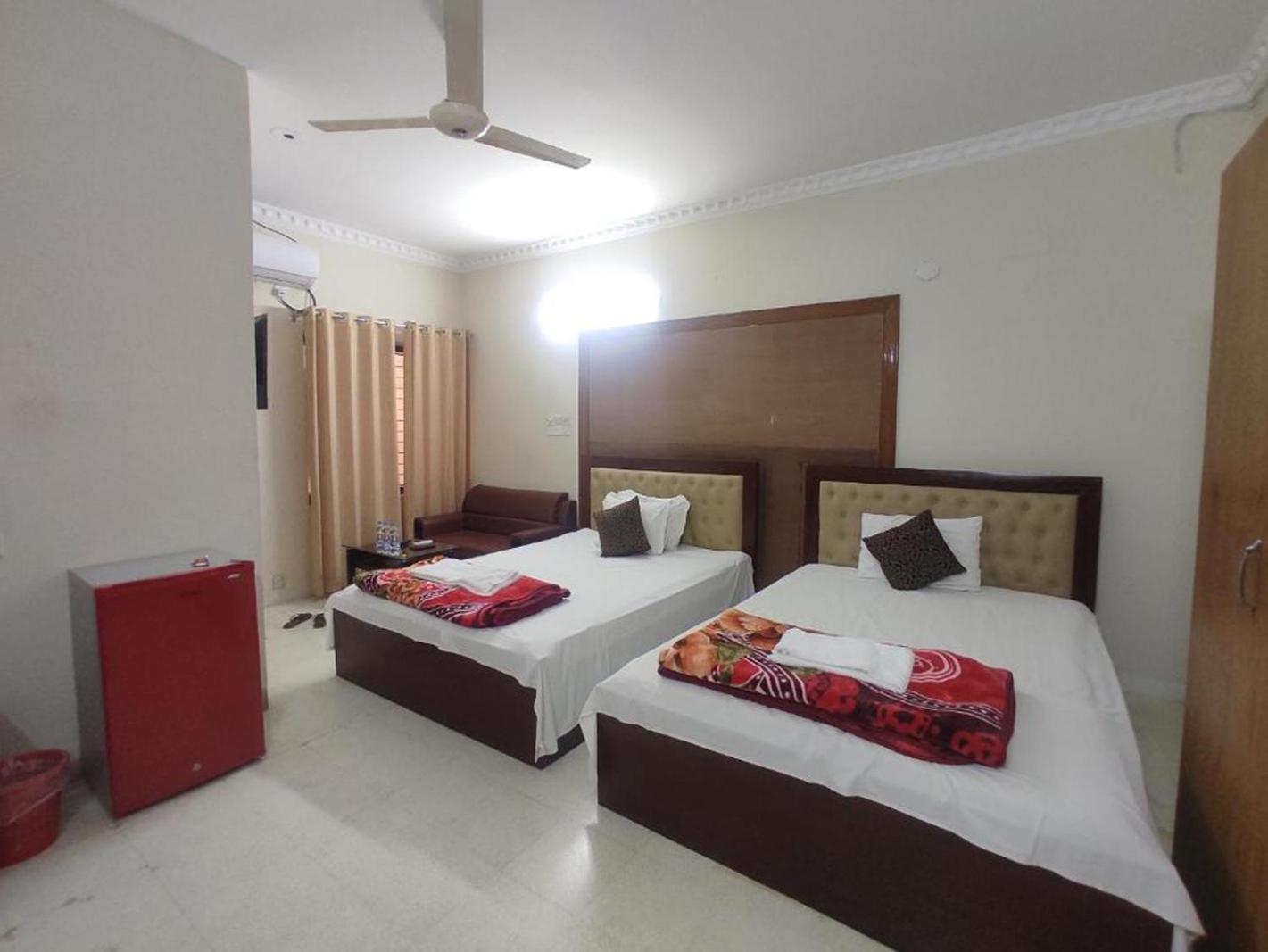 Hotel Suite Palace Baridhara ธากา ภายนอก รูปภาพ